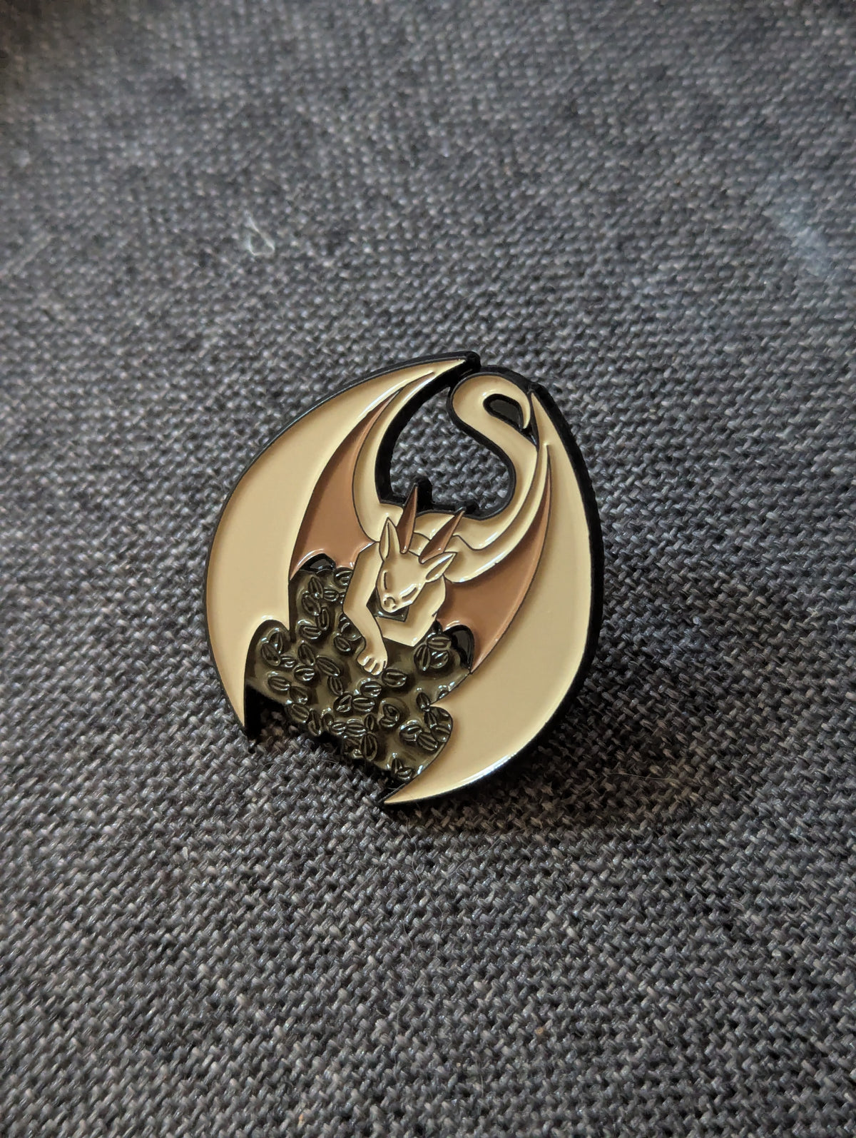 Épinglette émaillé Torréfactions du dragon